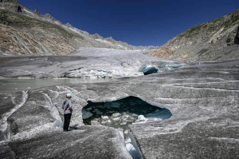 La fonte des glaciers s'accélère, nouvelle année "catastrophique" en Suisse