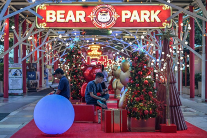 Des décorations de Noël dans un centre commercial à Manille, le 4 septembre 2026 aux Philippines - Jam STA ROSA (AFP)