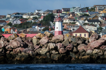 Vue sur la ville de Saint-Pierre, dans l'archipel français de Saint-Pierre-et-Miquelon (situé dans l'Atlantique Nord), le 19 septembre 2026 - Ludovic MARIN (AFP)